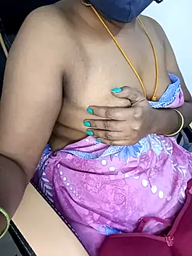 Snapshot of Tamil-hotwife chatting on 02/09/25, 07:49 Tamil-hotwife online show from 02/09/25, 07:49