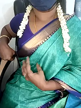 Snapshot of Tamil-hotwife chatting on 02/11/25, 04:46 Tamil-hotwife online show from 02/11/25, 04:46
