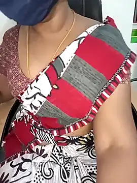 Snapshot of Tamil-hotwife chatting on 02/13/25, 03:56 Tamil-hotwife online show from 02/13/25, 03:56
