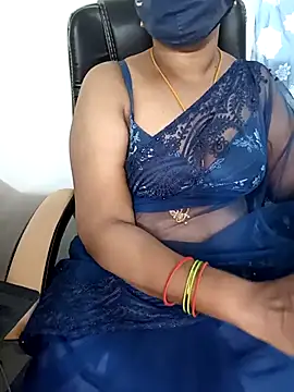 Snapshot of Tamil-hotwife chatting on 02/21/25, 04:07 Tamil-hotwife online show from 02/21/25, 04:07