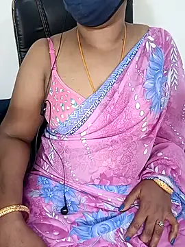 Snapshot of Tamil-hotwife chatting on 02/24/25, 08:49 Tamil-hotwife online show from 02/24/25, 08:49