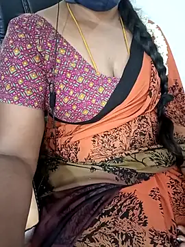 Snapshot of Tamil-hotwife chatting on 03/17/25, 01:08 Tamil-hotwife online show from 03/17/25, 01:08
