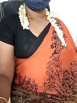 Snapshot of Tamil-hotwife chatting on 10/31/25, 05:30 Tamil-hotwife online show from 10/31/25, 05:30