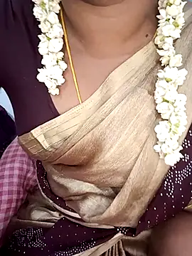 Tamil-hotwife online show from 02/08/26, 04:43