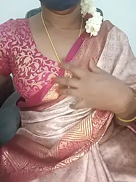 Tamil-hotwife online show from 06/04/26, 04:35