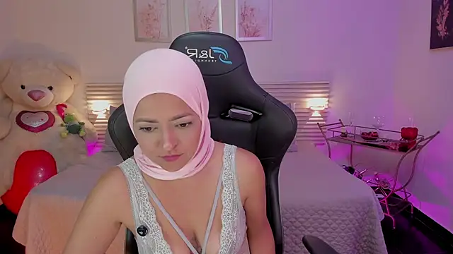 Snapshot of New_Arab_Kingdom chatting on 05/03/26, 03:40 New Arab Kingdom online show from 05/03/26, 03:40