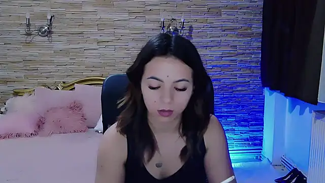 PlayfulElla online show from 12/15/24, 06:40