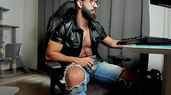 Snapshot of liamaesthetic chatting on 02/28/25, 09:58 liamaesthetic online show from 02/28/25, 09:58