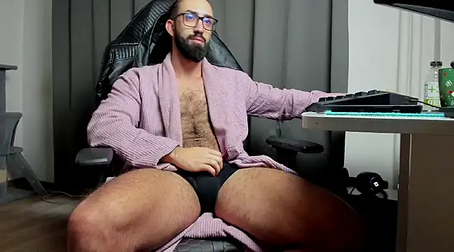 Snapshot of liamaesthetic chatting on 03/01/25, 07:08 liamaesthetic online show from 03/01/25, 07:08