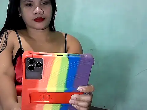 Snapshot of lexilicious_69 chatting on 10/04/25, 02:42 lexilicious 69 online show from 10/04/25, 02:42