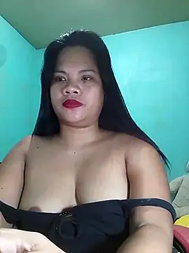 Snapshot of lexilicious_69 chatting on 10/11/25, 03:06 lexilicious 69 online show from 10/11/25, 03:06