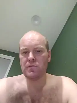 Snapshot of Janssen88 chatting on 10/22/25, 08:41 Janssen88 online show from 10/22/25, 08:41