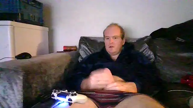 Snapshot of Janssen88 chatting on 11/25/25, 01:38 Janssen88 online show from 11/25/25, 01:38