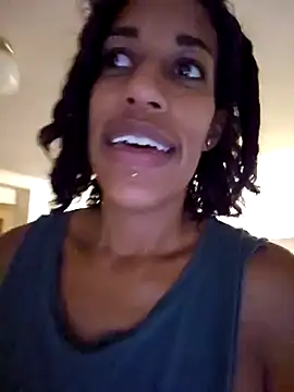 Goldenlace online show from 12/19/24, 08:13