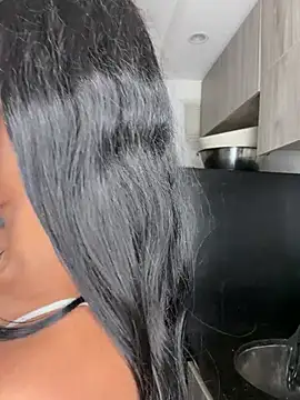 karlyn angels online show from 06/30/26, 07:37