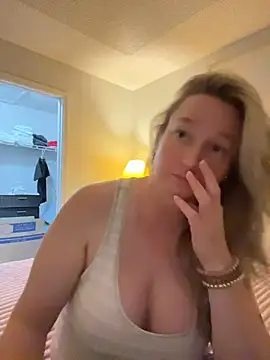 Vivian MayXxX online show from 06/28/26, 07:31