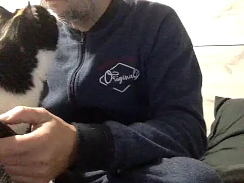 curioushetero online show from 01/02/25, 04:56