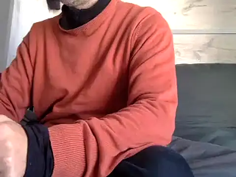 curioushetero online show from 01/16/25, 12:42