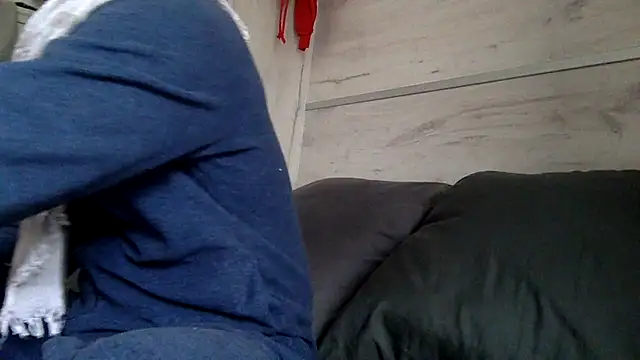 curioushetero online show from 01/28/25, 12:11