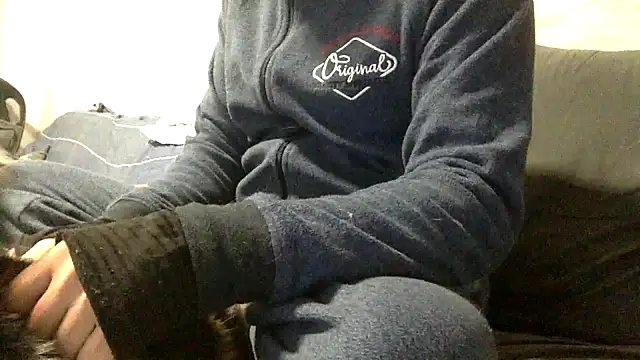curioushetero online show from 01/31/25, 05:21