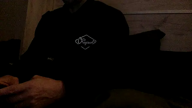 curioushetero online show from 02/06/25, 10:32