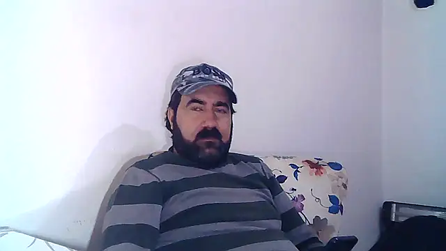 Snapshot of ZYXEL353 chatting on 01/28/25, 11:17 ZYXEL353 online show from 01/28/25, 11:17