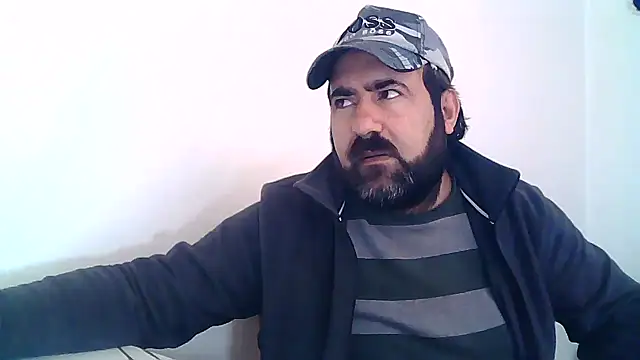 Snapshot of ZYXEL353 chatting on 01/31/25, 01:45 ZYXEL353 online show from 01/31/25, 01:45