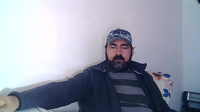 Snapshot of ZYXEL353 chatting on 02/01/25, 12:37 ZYXEL353 online show from 02/01/25, 12:37