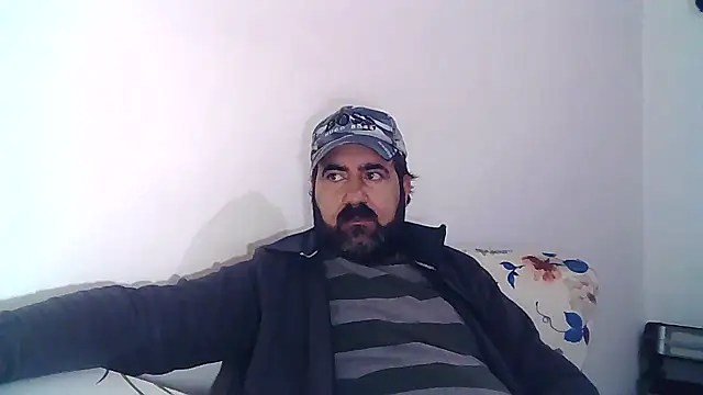 Snapshot of ZYXEL353 chatting on 02/01/25, 03:39 ZYXEL353 online show from 02/01/25, 03:39