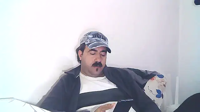 Snapshot of ZYXEL353 chatting on 02/15/25, 09:37 ZYXEL353 online show from 02/15/25, 09:37