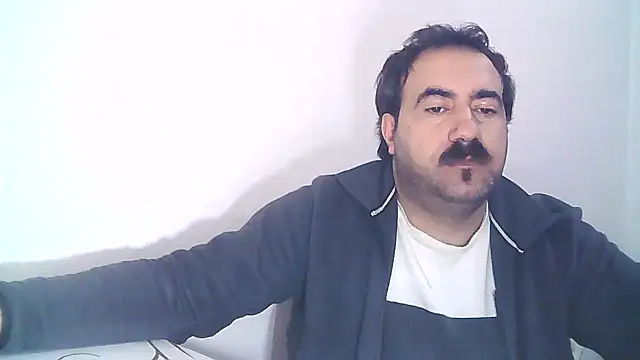 Snapshot of ZYXEL353 chatting on 02/17/25, 08:36 ZYXEL353 online show from 02/17/25, 08:36