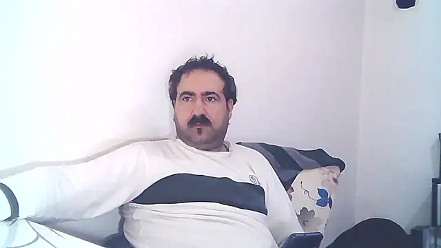 Snapshot of ZYXEL353 chatting on 02/18/25, 07:54 ZYXEL353 online show from 02/18/25, 07:54