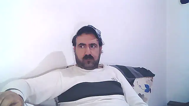 Snapshot of ZYXEL353 chatting on 02/22/25, 05:34 ZYXEL353 online show from 02/22/25, 05:34