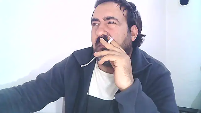 Snapshot of ZYXEL353 chatting on 02/25/25, 09:13 ZYXEL353 online show from 02/25/25, 09:13