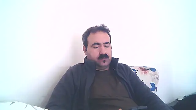 Snapshot of ZYXEL353 chatting on 03/14/25, 11:56 ZYXEL353 online show from 03/14/25, 11:56