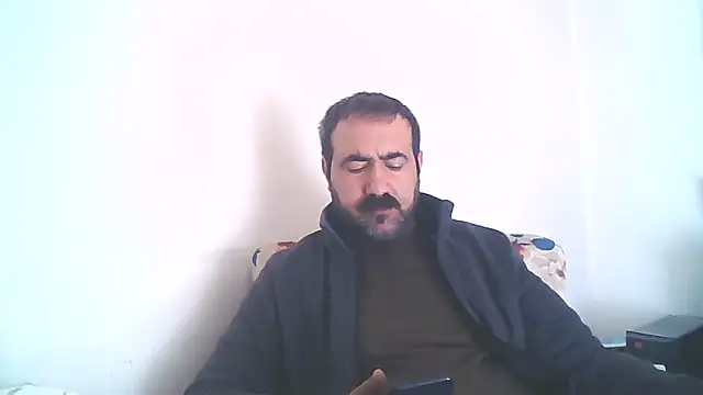 Snapshot of ZYXEL353 chatting on 03/22/25, 01:08 ZYXEL353 online show from 03/22/25, 01:08