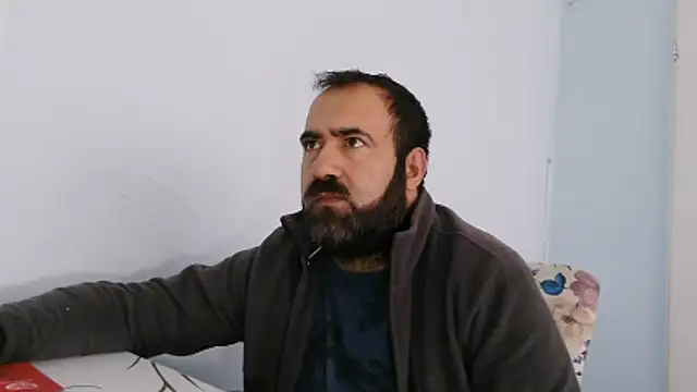 Snapshot of ZYXEL353 chatting on 10/27/25, 11:47 ZYXEL353 online show from 10/27/25, 11:47