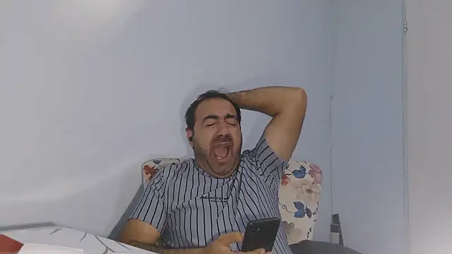 Snapshot of ZYXEL353 chatting on 11/03/25, 11:59 ZYXEL353 online show from 11/03/25, 11:59