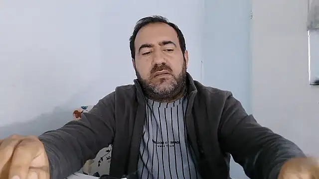 Snapshot of ZYXEL353 chatting on 11/10/25, 07:51 ZYXEL353 online show from 11/10/25, 07:51