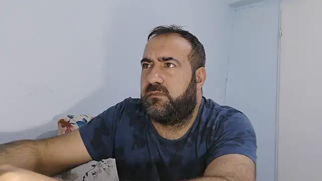 Snapshot of ZYXEL353 chatting on 11/19/25, 11:49 ZYXEL353 online show from 11/19/25, 11:49