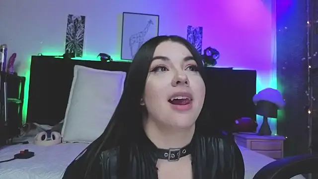 Liah santos online show from 10/13/25, 02:06