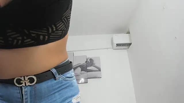 sofia valencia ms online show from 02/28/25, 07:14