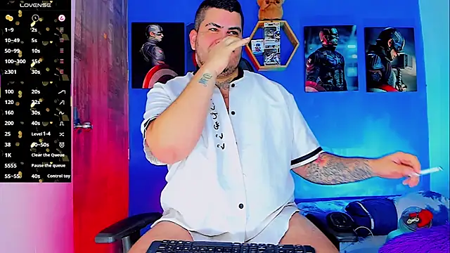 Snapshot of Thomas_chubbyxhot chatting on 11/29/25, 04:04 Thomas chubbyxhot online show from 11/29/25, 04:04