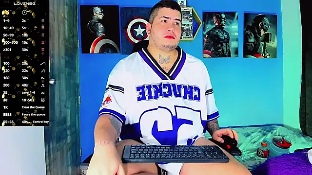 Snapshot of Thomas_chubbyxhot chatting on 02/06/26, 04:28 Thomas chubbyxhot online show from 02/06/26, 04:28