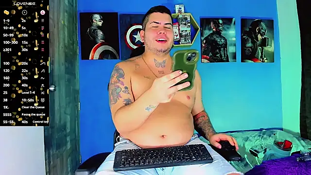 Snapshot of Thomas_chubbyxhot chatting on 02/07/26, 01:31 Thomas chubbyxhot online show from 02/07/26, 01:31