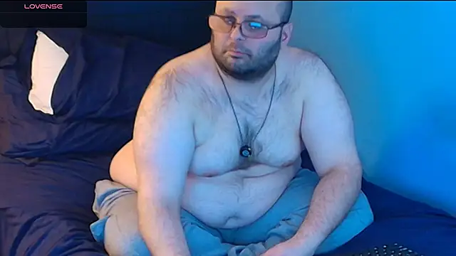 Snapshot of lefty15242 chatting on 11/14/25, 06:01 lefty15242 online show from 11/14/25, 06:01