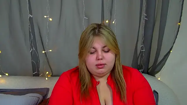 LillianKim online show from 11/13/25, 06:40