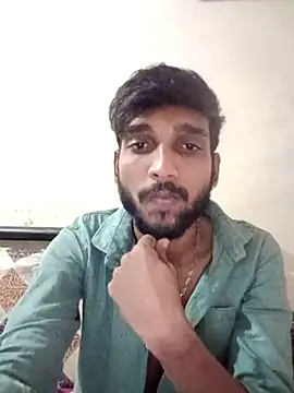 Snapshot of sushilbhosale667 chatting on 12/22/25, 03:53 sushilbhosale667 online show from 12/22/25, 03:53