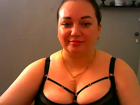 AmanaGi online show from 12/21/24, 12:16