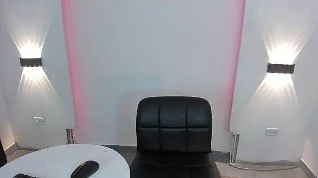 xGenesis Miller  online show from 09/15/25, 09:15